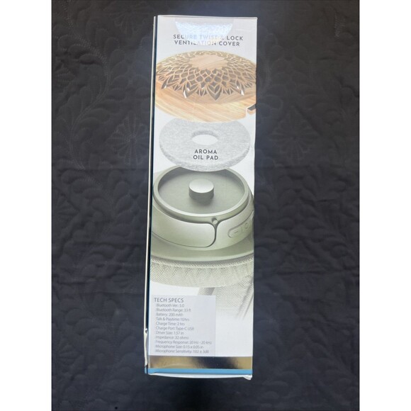 Brookstone Green Aroma Wireless Headphones, Bluetooth,Immersive Multisensory NIB - Picture 3 of 8